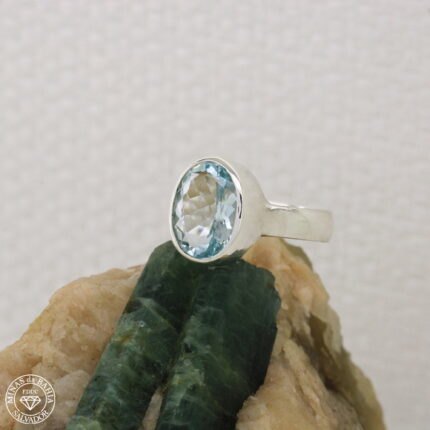 Anel de água-marinha 2,78ct