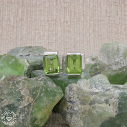 brinco de peridoto 2,27ct
