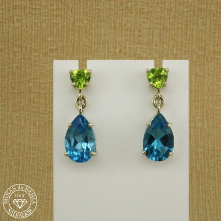 brinco de topázio azul e peridoto 1,68ct 10,54ct