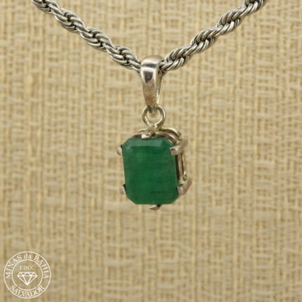 Pingente de esmeralda 2,31ct Prata 925