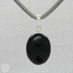 pingente de onyx negro