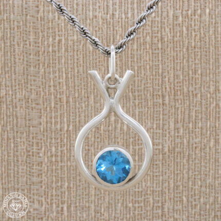 Pingente de topázio azul 2,74ct
