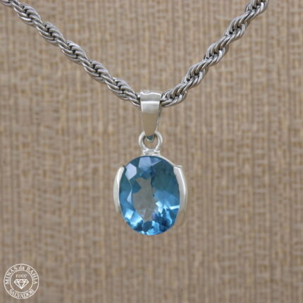 Pingente de topázio azul 3,80ct