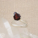 Anel de granada  3,10ct  Prata925