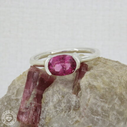 Anel de turmalina rosa