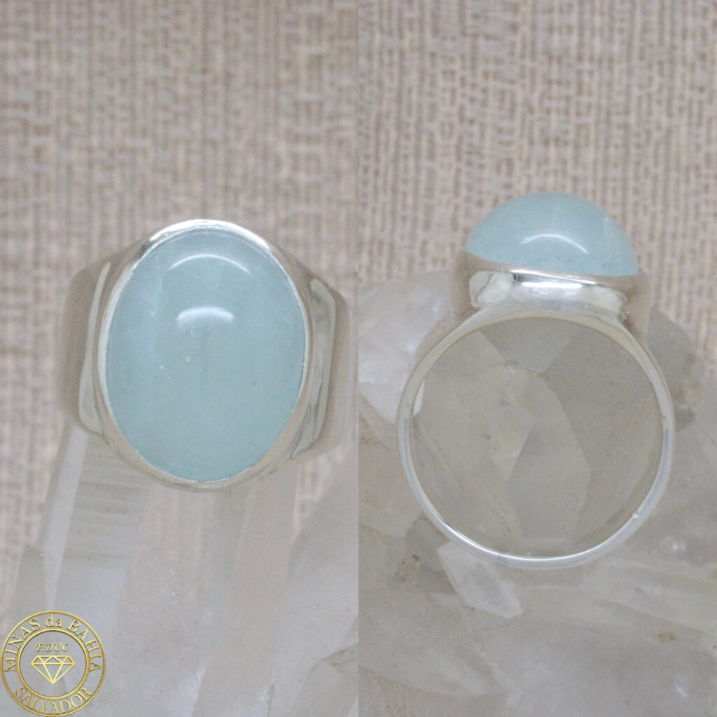 Anel de água-marinha cabochão. Prata 925