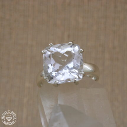 Anel de cristal de rocha. Prata925