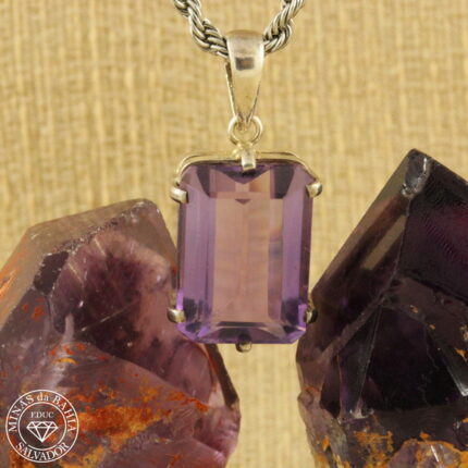 Pingente de ametista 12,26ct     Prata 925