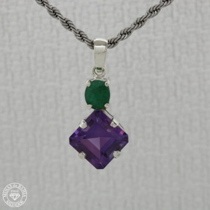 Pingente de ametista e esmeralda 6,39ct 1,14ct Prata925