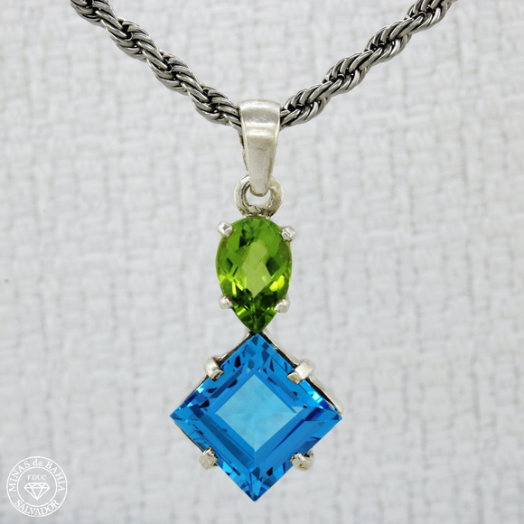 ptpa053 pingente de topázio azul e peridoto 5,76ct 1,61ct cod306 Pingente de topázio azul e peridoto.